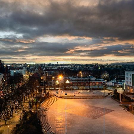 Kairos Apartments - Gold - Darmowy Parking, Scisle Centrum Гливице Екстериор снимка